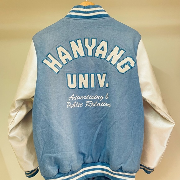 UNIQUE Korean Leather sleeves letter H Varsity jacket HANYANG UNIVERSITY - Picture 3 of 7